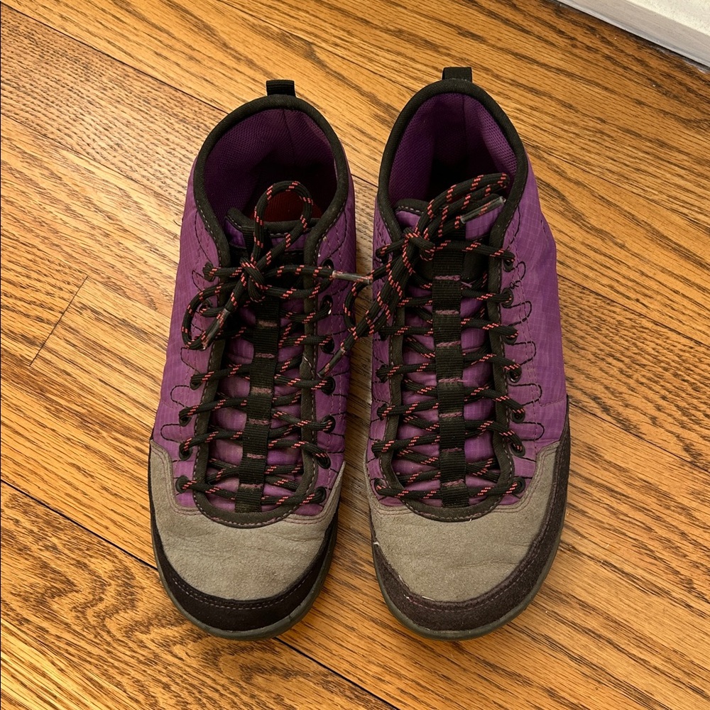 Patagonia women’s purple and gray light weight hiking shoes. - Picture 2 of 5